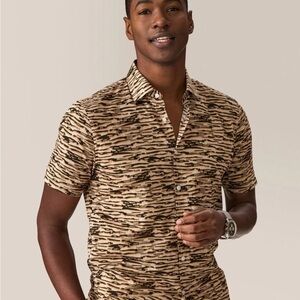 Goodman Brand Casual Short-Sleeve Button-Down Shirt in Beige Tiger Print